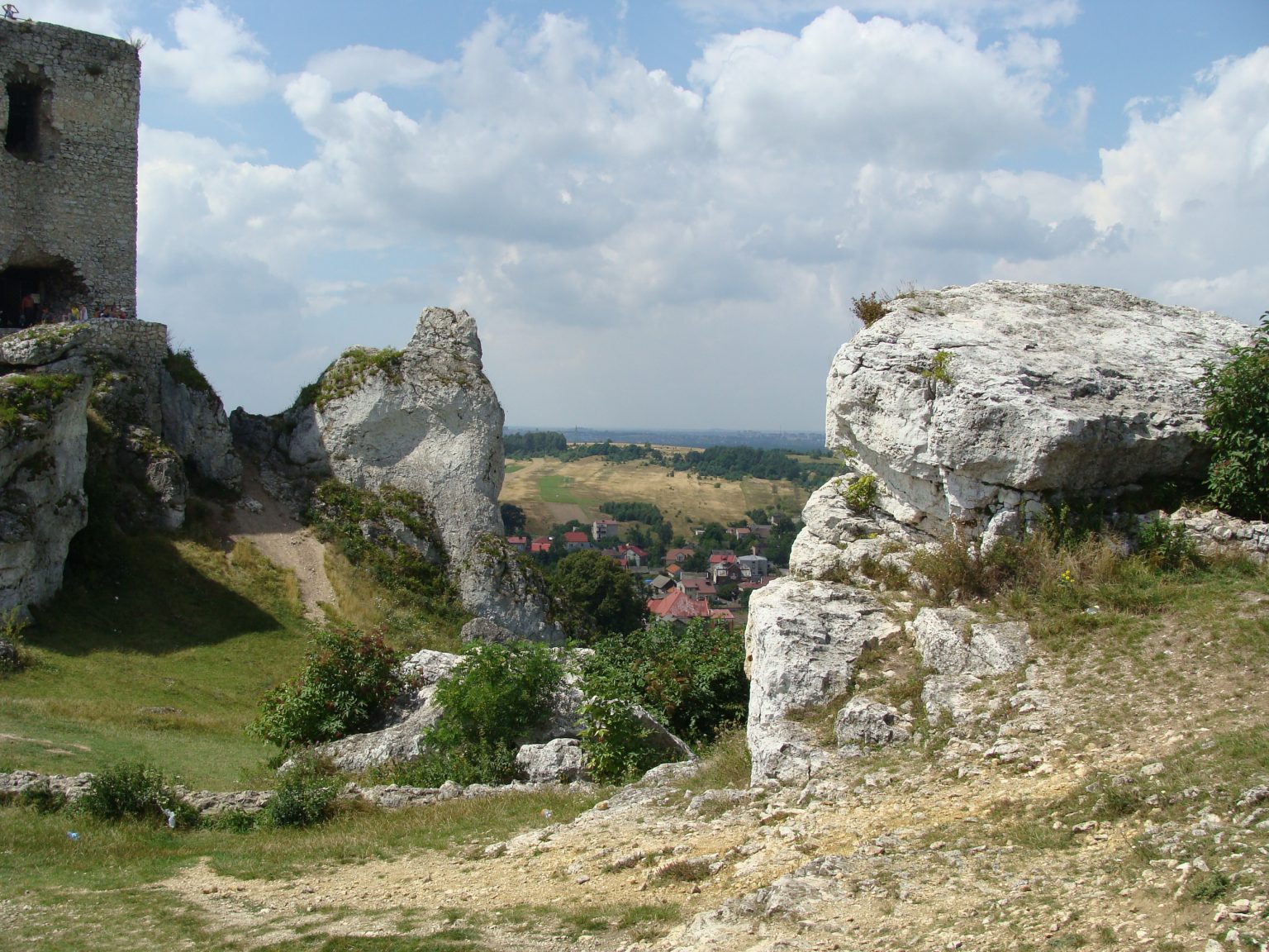 Co To Jest Jura Krakowsko Częstochowska Jura Krakowsko-Częstochowska. Przewodnik turystyczny